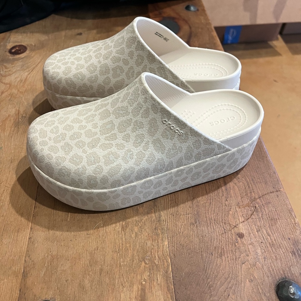 Crocs Women's Cream Leopard Clogs - Picture 2 of 3